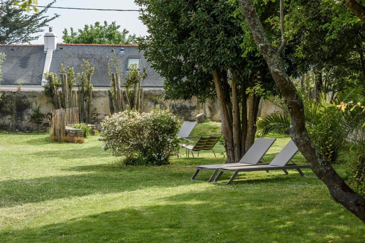 Hotel Le Clos Fleuri Le Palais Luaran gambar