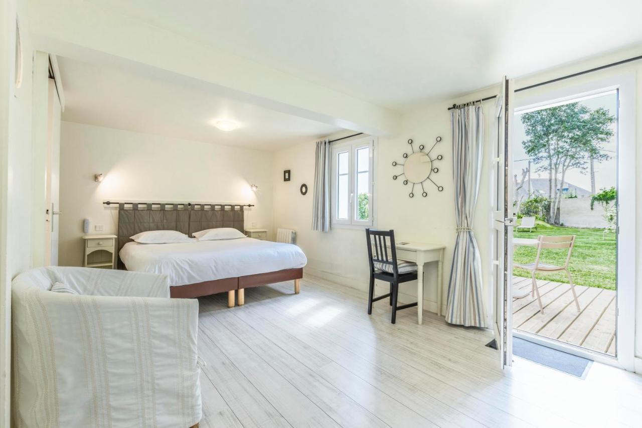 Hotel Le Clos Fleuri Le Palais Luaran gambar