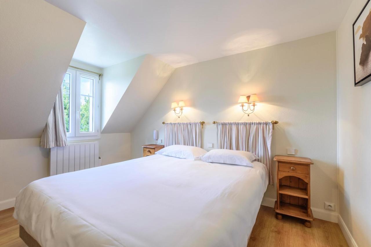 Hotel Le Clos Fleuri Le Palais Luaran gambar