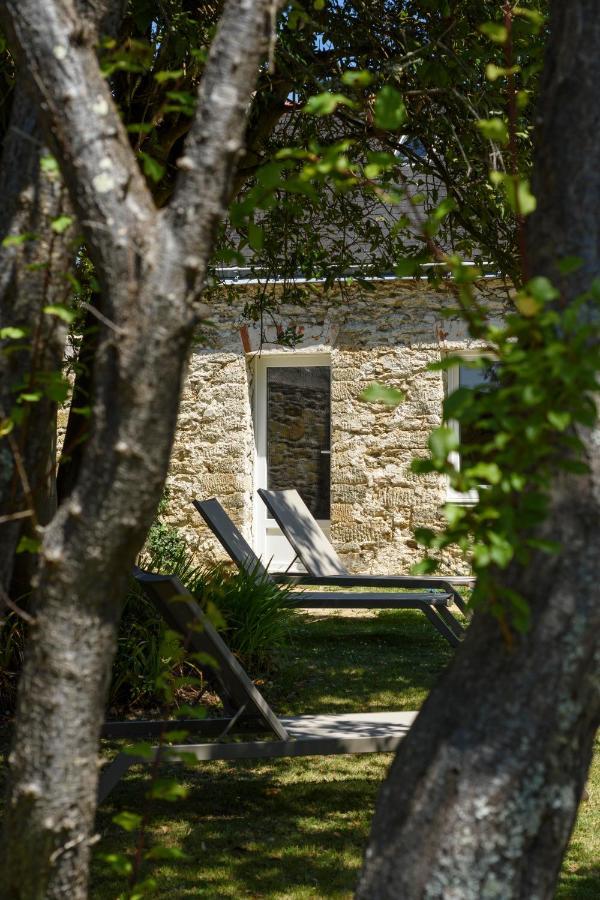 Hotel Le Clos Fleuri Le Palais Luaran gambar