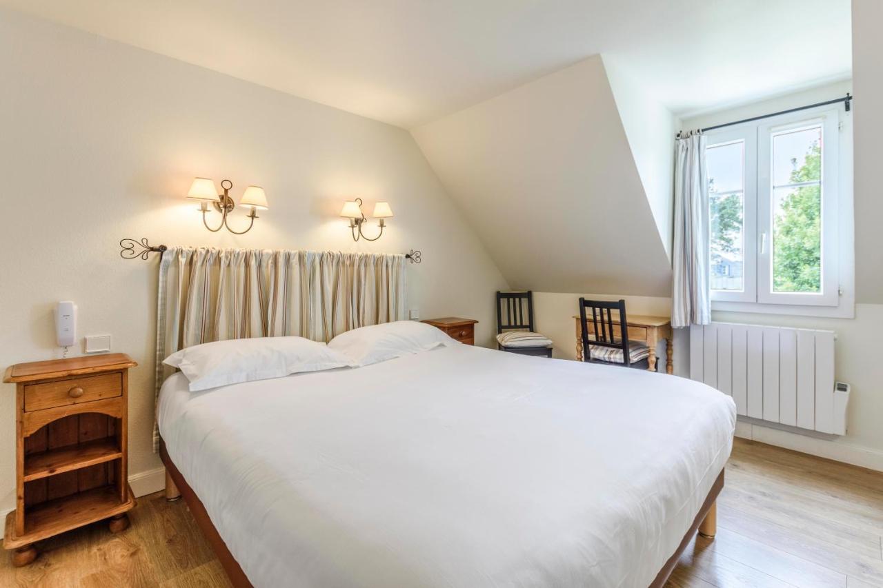 Hotel Le Clos Fleuri Le Palais Luaran gambar