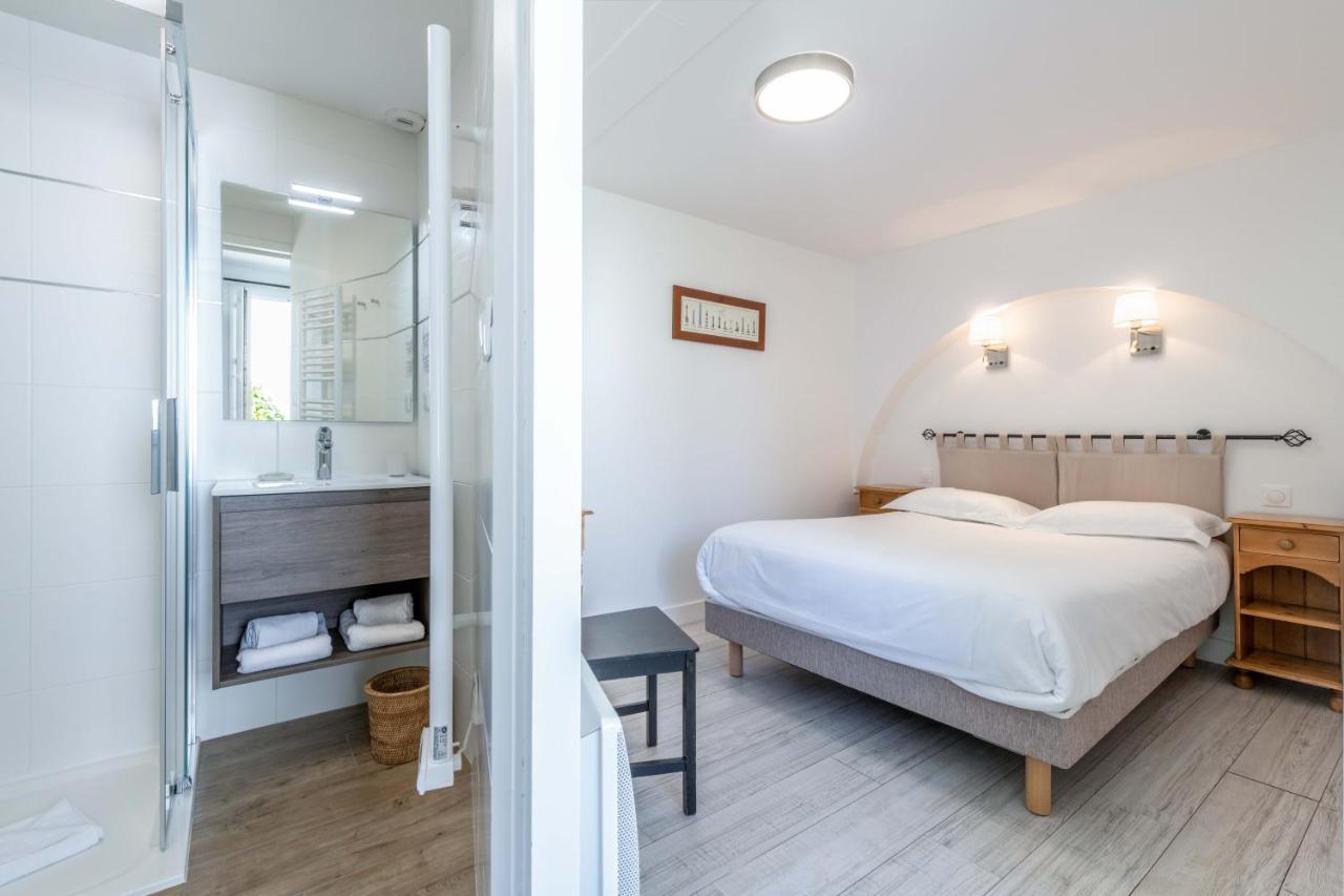 Hotel Le Clos Fleuri Le Palais Luaran gambar